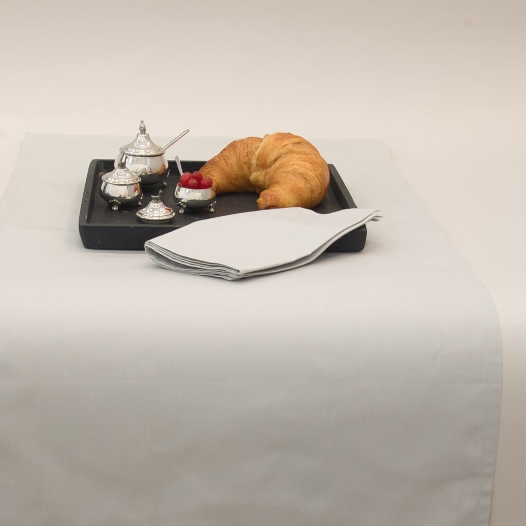 Tischläufer Stoffservietten 7 Stk. Set Baumwolle hellgrau VON SCHÜTZ