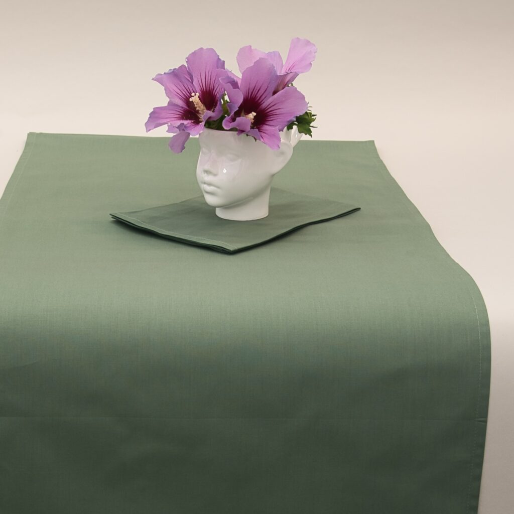 Tischläufer Stoffservietten 7 Stk. Set Baumwolle Salbeigrün VON SCHÜTZ