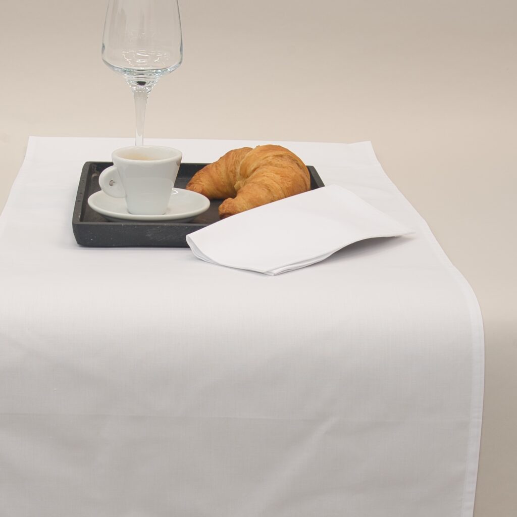 Tischläufer Stoffservietten 7 Stk. Set Baumwolle weiß VON SCHÜTZ